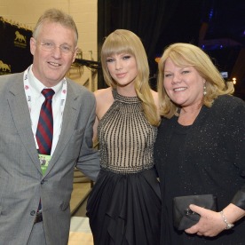 Scott Swift, Taylor Swift and Andrea Swift