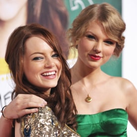 Emma Stone and Taylor Swift arrive to the "Easy A" Los Angeles Premiere at Grauman's Chinese Theatre on September 13, 2010 in Hollywood, California.  