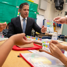 Alberto Carvalho participates in a problem solving exercise with students at Coldwater Canyon Elementary.