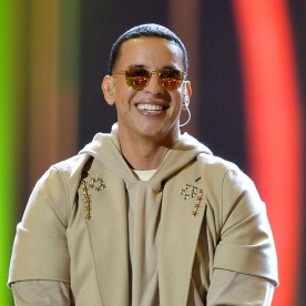 Daddy Yankee onstage at Telemundo's Premios Tu Mundo "Your World" Awards at American Airlines Arena on August 25, 2016 in Miami, Florida.  