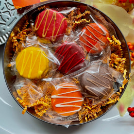 Oreo's Thanksgiving Dinner Cookie Tin.