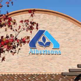 Albertsons Grocery Store In San Marcos, CA