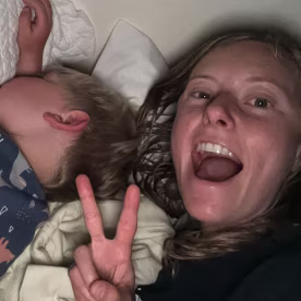 Dr. Caroline Dickens discovered a great strategy for dealing with bedtime battle