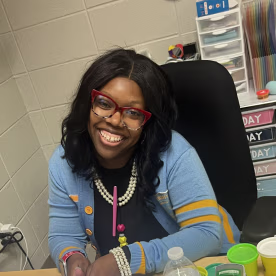 Louisiana teacher Loren Mulmore and her students.
