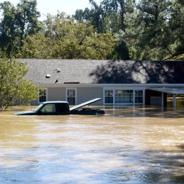 Image: Hurricane Matthew flooding aftermath in Fayetteville, North Carolina, USA.