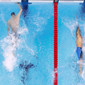 Image: Swimming - Men's 100m Backstroke Final