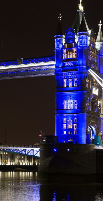 Image: Blue Tower Bridge