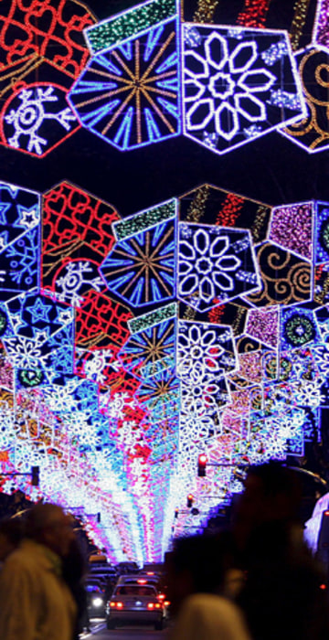 Image: Christmas Lights in Barcelona