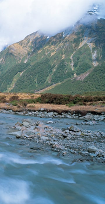 Image: The fast running rivers of the Mount Aspiring National Park