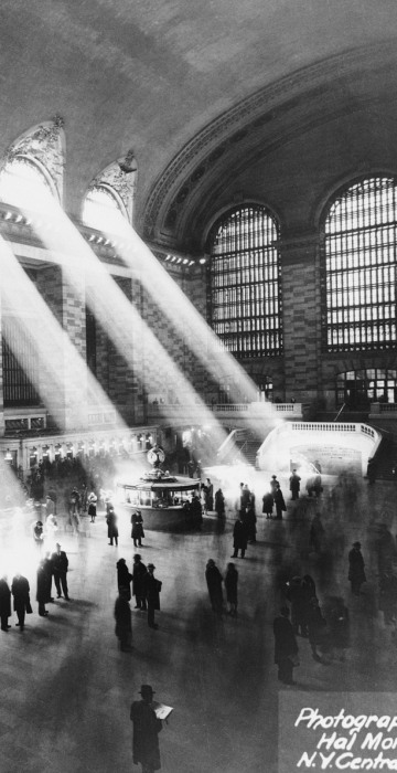 Image: Sun Beams Into Grand Central Station