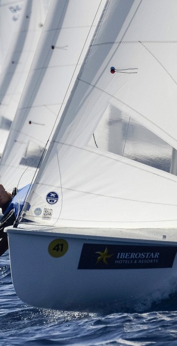 Image: Sailors compete in the women's 470 class race at the 47th Princesa Sofia Trophy