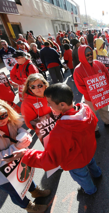 Image: Verizon strike U.S. East Coast states