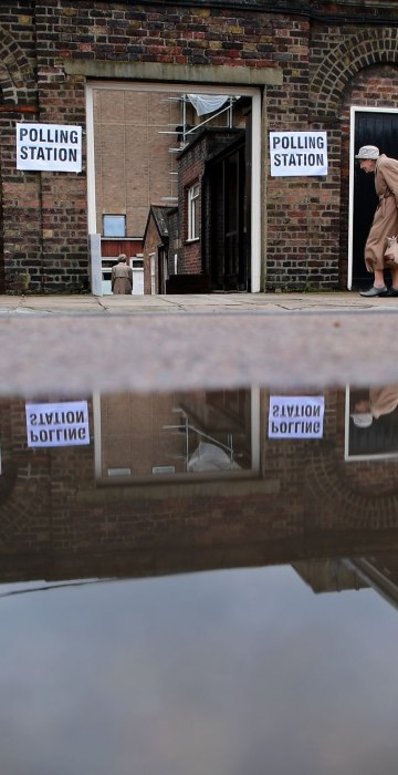 Image: TOPSHOT-BRITAIN-EU-VOTE-BREXIT