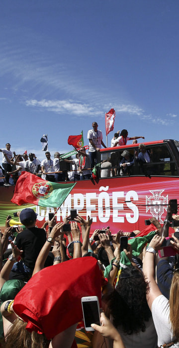 Image: Euro 2016 Champions Return Home