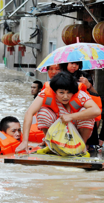 Image: Typhoon Megi hits Taiwan