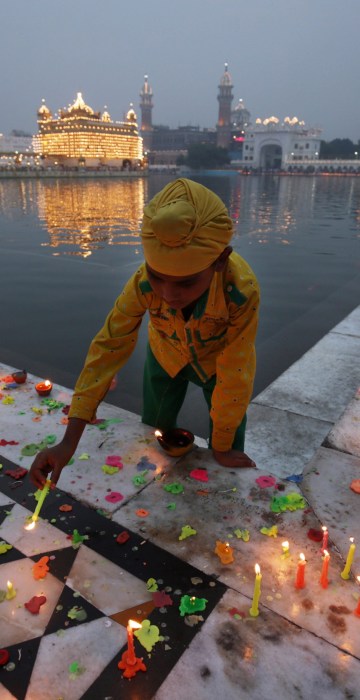 Image: Diwali festival and Bandi Chorh Divas celebrations in Amritsar
