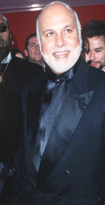 Drew Barrymore arrives at the 70th Annual Academy Awards in Los Angeles on March 23, 1998. Celine Dion and husband Rene Angelil during The 70th Annual Academy Awards - Red Carpet at Shrine Auditorium in Los Angeles.
