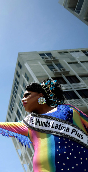 Image: TOPSHOT-PUERTORICO-LGBT-PRIDE-PARADE