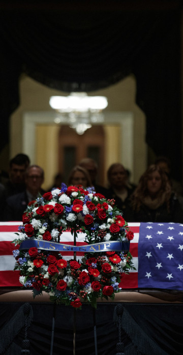 A nation mourns: Former President George H.W. Bush lies in state in Capitol