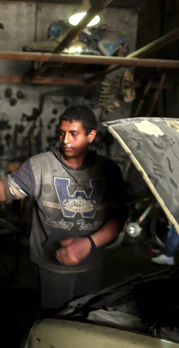 Image: The Wider Image: Child labour in Gaza