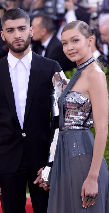 Image: Zayn Malik and Gigi Hadid arrive at the gala