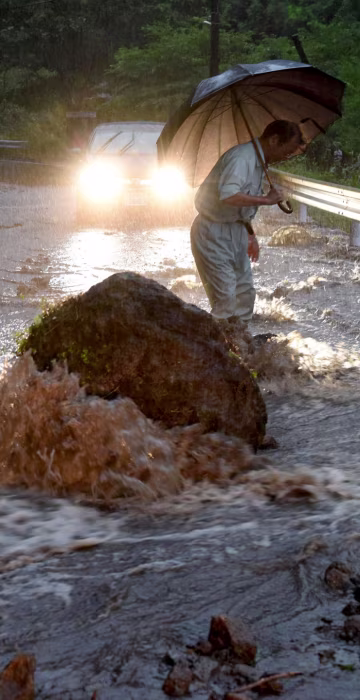 Image: Japan Flooding
