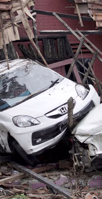 Image: Indonesia tsunami