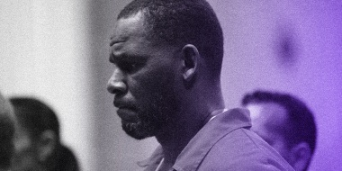 Image: R. Kelly appears during a court hearing.