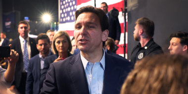 Image: Ron DeSantis Holds First Presidential Campaign Events Across Iowa