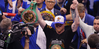 BOX-KSA-SUPERMIDDLEWEIGHT-ALVAREZ-SCULL