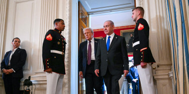 Donald Trump and Benjamin Netanyahu exit the State Dining Room 