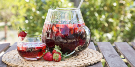Berry-herb sangria