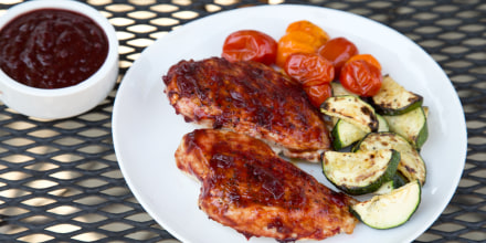 Chicken with cherry barbecue sauce