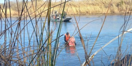 Autoridades mexicanas recuperan el cadáver de una niña ahogada en el Río Bravo