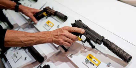 us-politics-weaponry-lifestyle