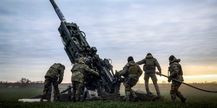 Image: Ukrainian soldiers prepare a U.S.-supplied M777 howitzer to fire at Russian positions in Kherson region, Ukraine, Jan. 9, 2023.