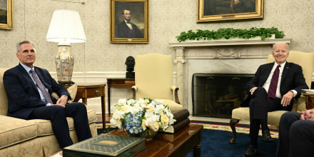 Kevin McCarthy, left, and Joe Biden in the Oval Office