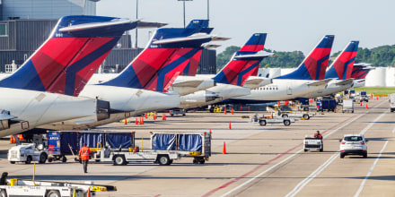Un vuelo de Delta aterriza de emergencia en Atlanta tras detectarse humo en la cabina de mando
