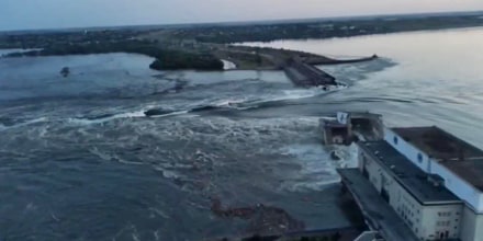 Live updates: Ukraine accuses Russian forces of blowing up major dam