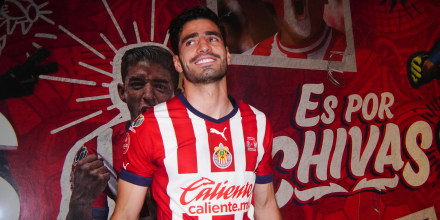 Zapopan, Jalisco, 28 de mayo de 2023. Antonio Briseño, durante el partido de vuelta del torneo Clausura 2023 de la Liga BBVA MX, entre las Chivas Rayadas del Guadalajara y los Tigres de la UANL, celebrado en el estadio Akron. Foto: Imago7/ Rafael Vadillo