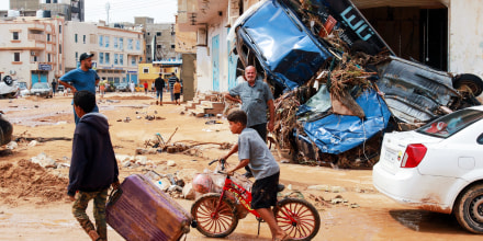 Up to 10,000 people feared dead after devastating floods sweep Libya