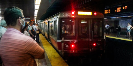 After Asian American woman attacked on train, she thanks other women for helping her