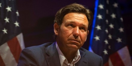 Gran jurado determinó que el Gobierno de DeSantis en Florida desvió $10 millones, pero no presentó cargos