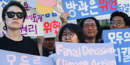 South Korea’s top court said on Thursday the climate change law did not protect basic human rights and lacks targets to shield future generations, in a landmark ruling after activists blamed the government for failing to effectively tackle climate change.