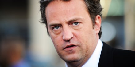 Matthew Perry arrives at a premiere