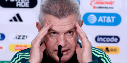 FBL-MEX-USA-FRIENDLY-PRESSER