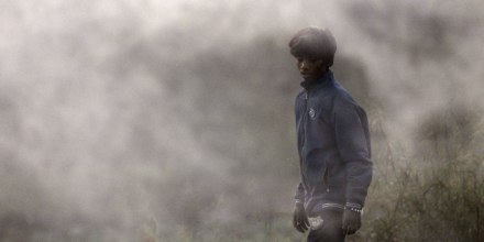 Residents of India's capital New Delhi choked in a blanketing toxic smog on November 18 as worsening air pollution surged past 60 times the World Health Organization's recommended daily maximum.