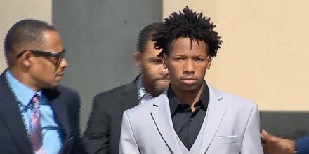 Declaran culpable de asesinato a Karmelo Anthony, el adolescente de Texas que apuñaló a un compañero