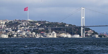 HeadlineImage