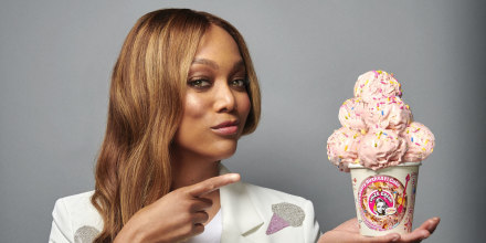 TyraSMIZE Cream Press Photo